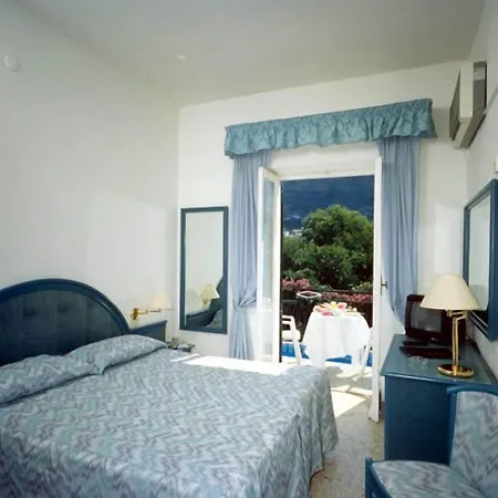 Lord Byron Hotel