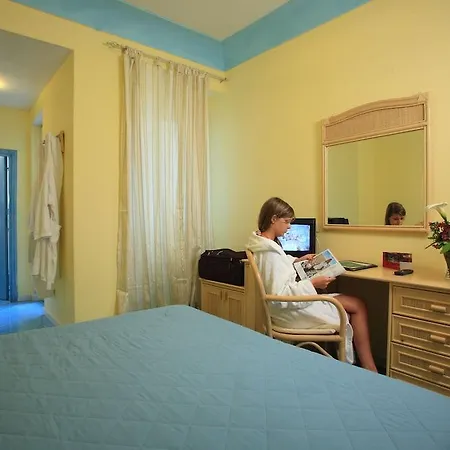Lord Byron Hotel